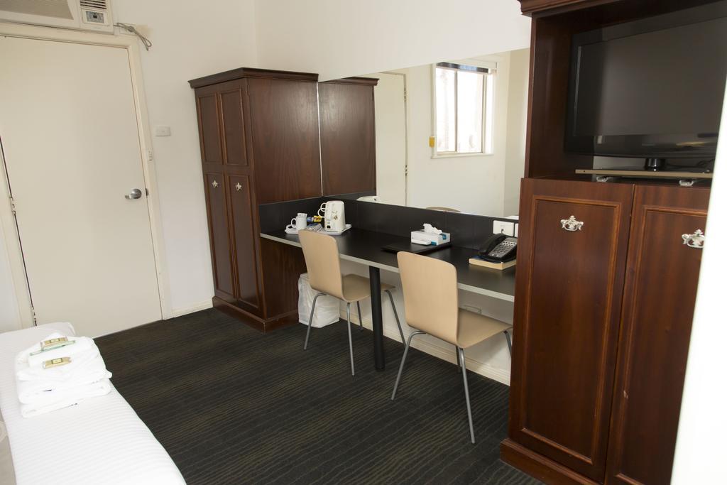 A Line Motel Гріффіт Екстер'єр фото
